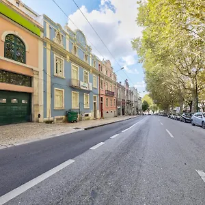 Avenue Garden Aparthotel
